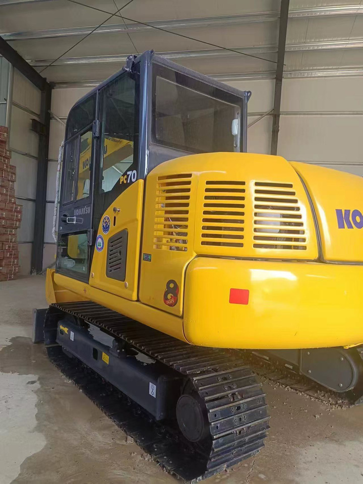 KOMATSU PC70 - Escavadora de rastos: foto 3 KOMATSU PC70 - Escavadora de rastos: foto 3