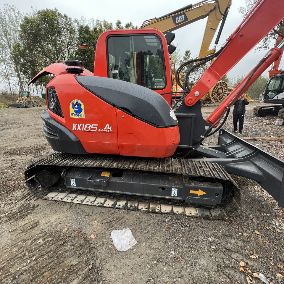 Escavadora de rastos KUBOTA KX185: foto 8