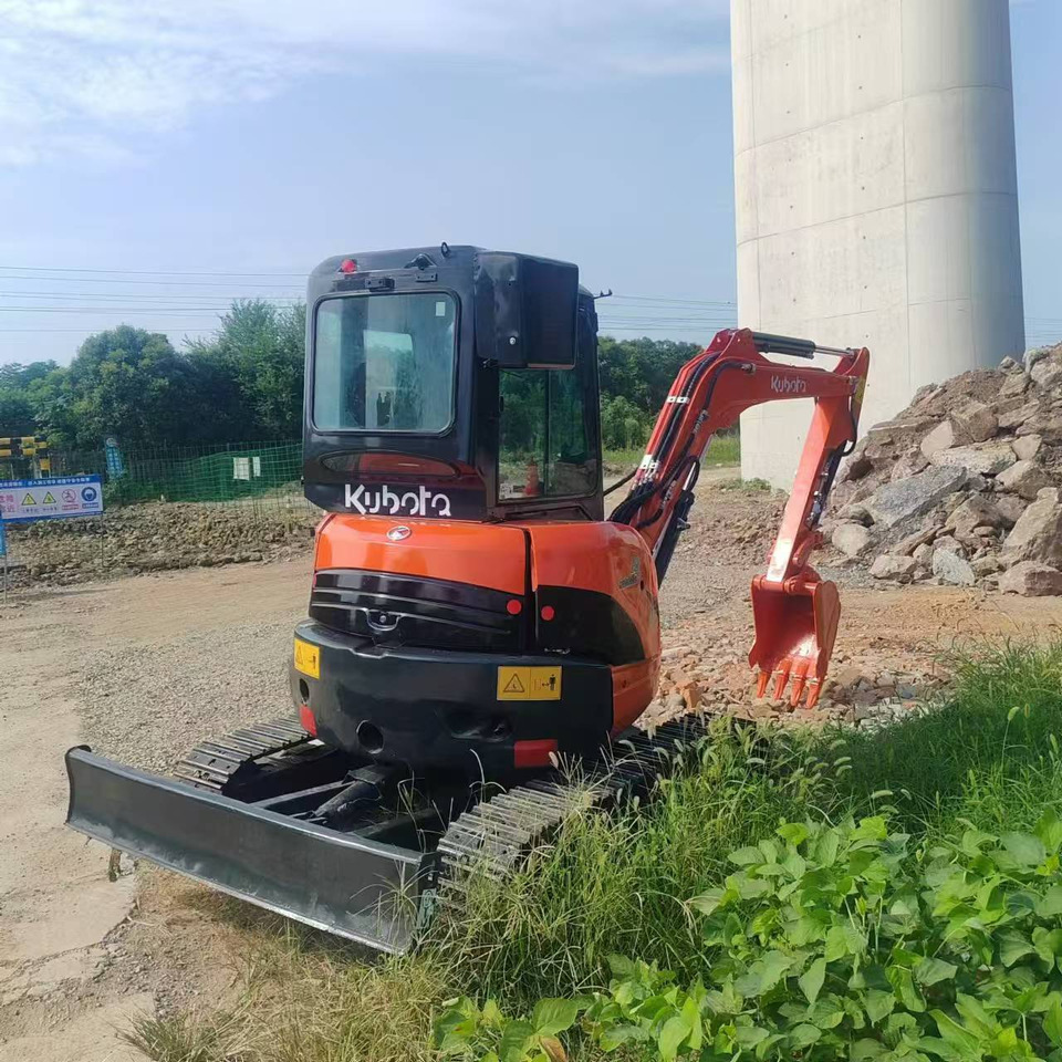 Mini escavadeira KUBOTA U35: foto 6