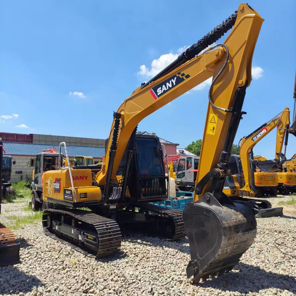 SANY SY135C - Escavadora de rastos: foto 1 SANY SY135C - Escavadora de rastos: foto 1