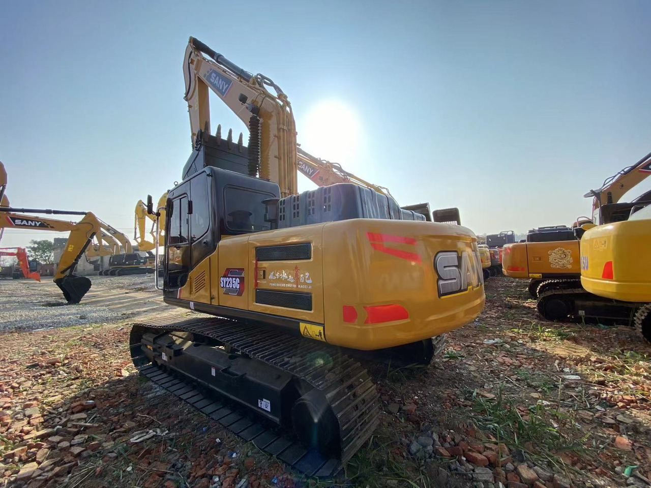 SANY SY235 - Escavadeira: foto 1 SANY SY235 - Escavadeira: foto 1