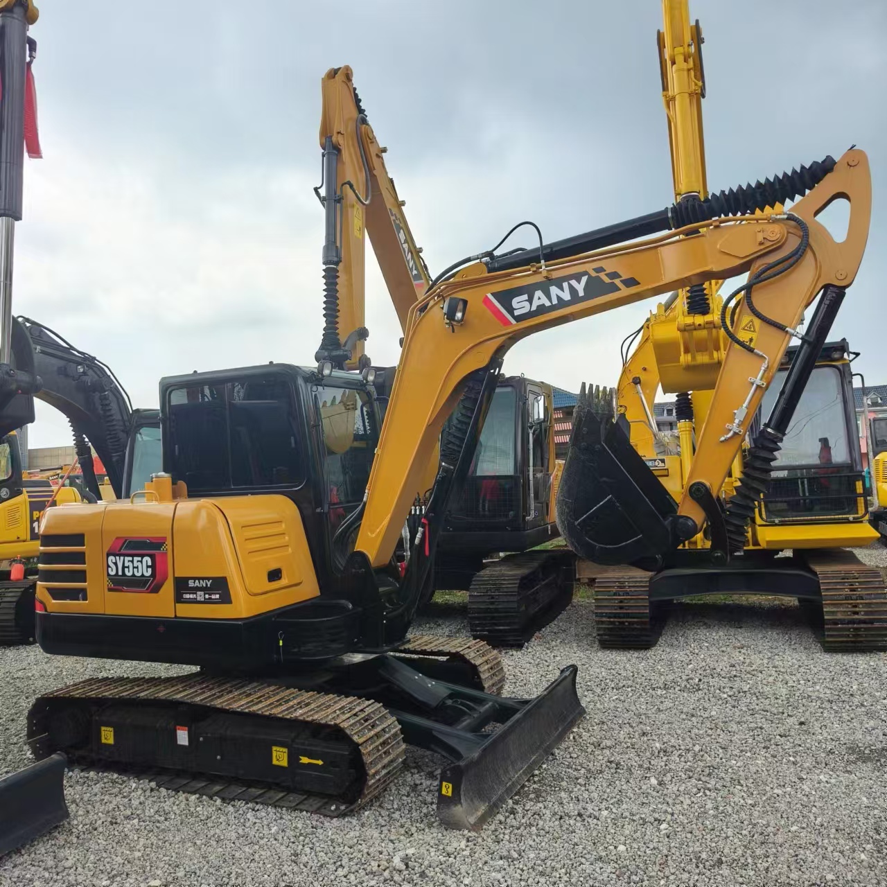 SANY SY55C - Mini escavadeira: foto 1 SANY SY55C - Mini escavadeira: foto 1
