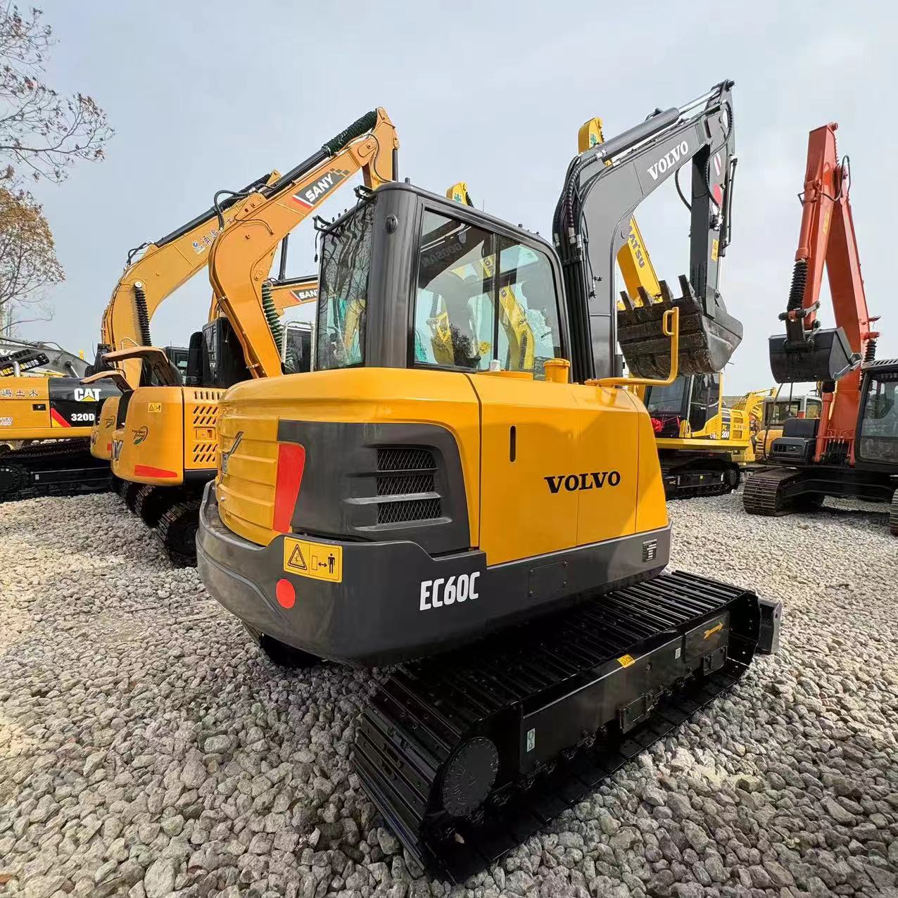 VOLVO EC60 - Mini escavadeira: foto 5 VOLVO EC60 - Mini escavadeira: foto 5