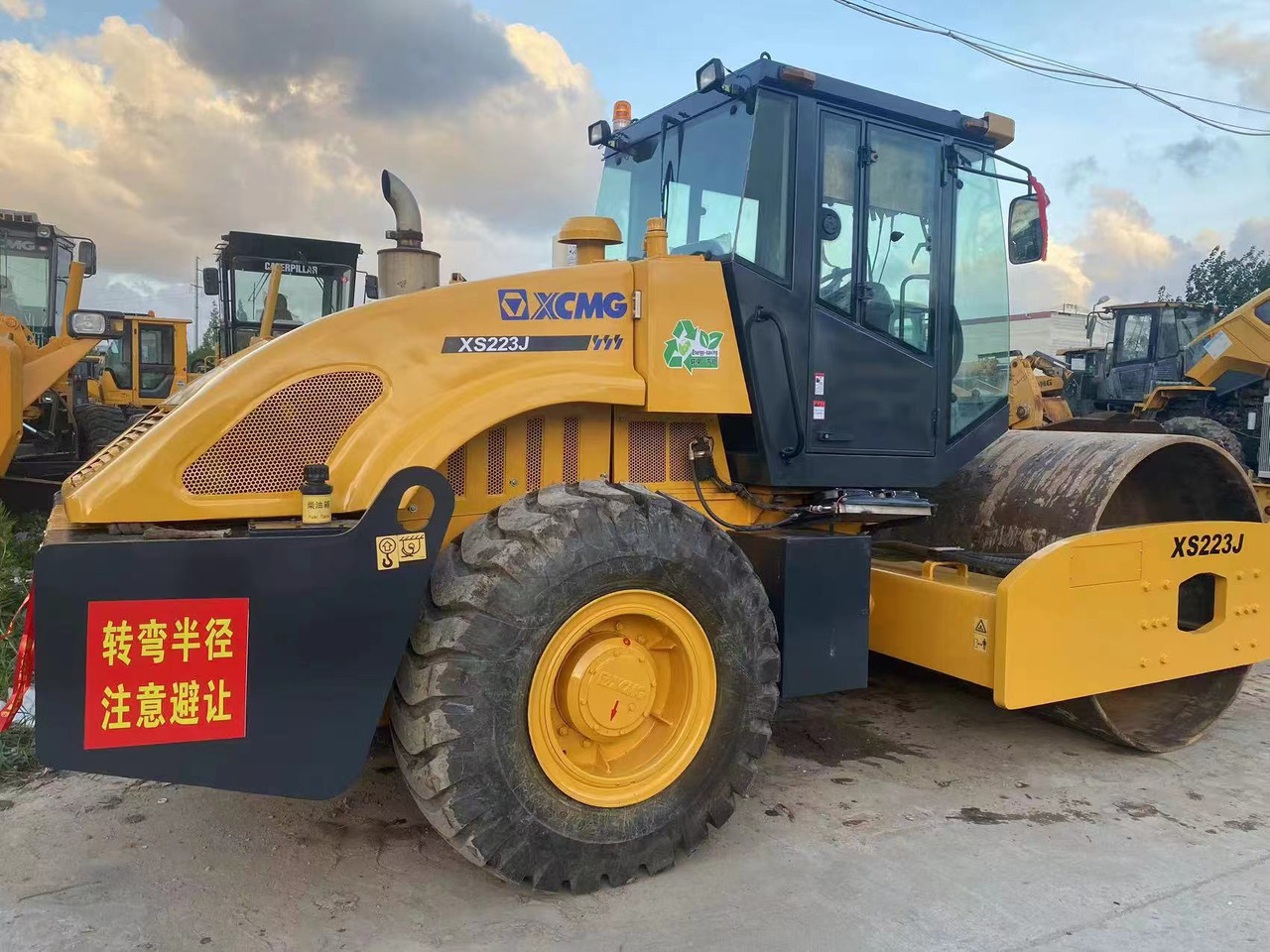 Locação financeira de XCMG XS223J XCMG XS223J: foto 8