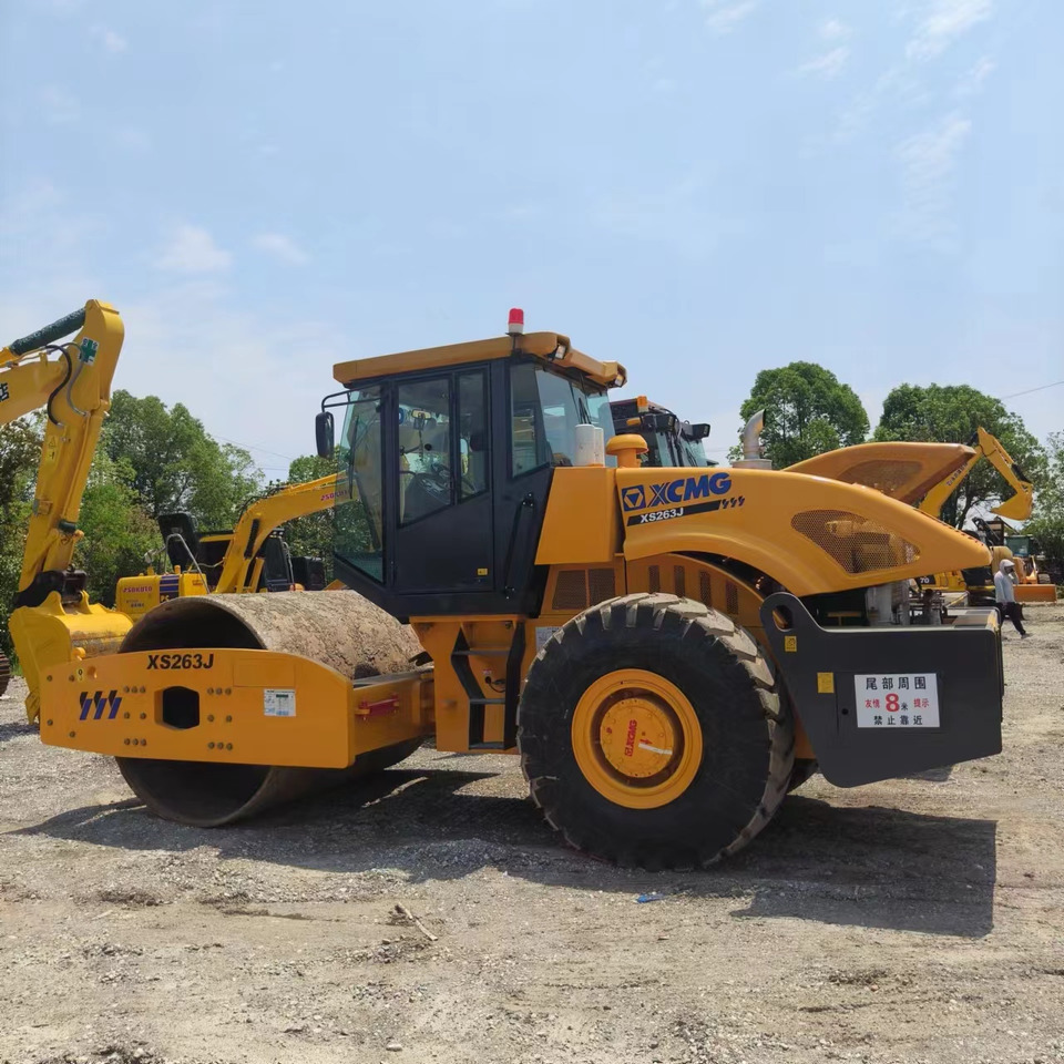 XCMG XS263J - Compactador: foto 3 XCMG XS263J - Compactador: foto 3