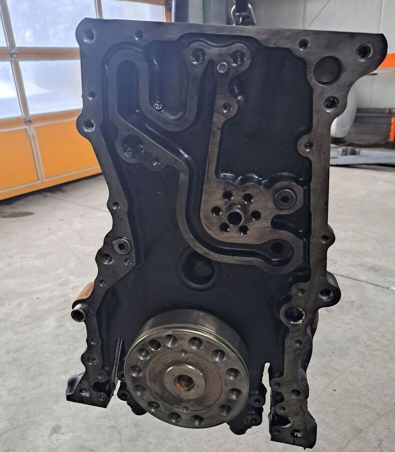 1002016 Renault PREMIUM DXI 11 440 - Bloco do motor para Camião: foto 5 1002016 Renault PREMIUM DXI 11 440 - Bloco do motor para Camião: foto 5