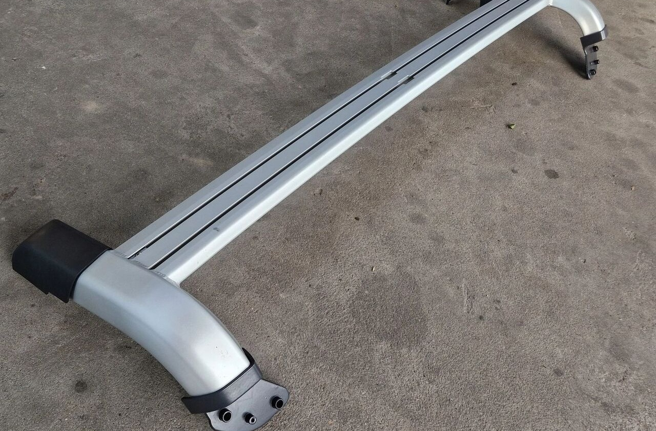 ORUROWANIE RURA NA HALOGENY KANGUR VOLVO FH 4 FH 5 FM 4 FM 5 NISKA KABINA Volvo 8286412 Volvo Kangur Volvo FH4 FM4 FM 5 niska kabina - Carroceria e exterior para Camião: foto 3 ORUROWANIE RURA NA HALOGENY KANGUR VOLVO FH 4 FH 5 FM 4 FM 5 NISKA KABINA Volvo 8286412 Volvo Kangur Volvo FH4 FM4 FM 5 niska kabina - Carroceria e exterior para Camião: foto 3