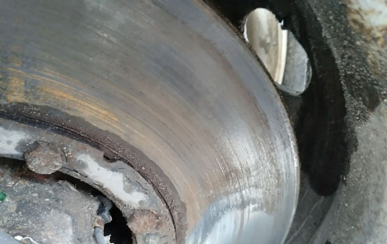 PIASTA KOMPLETNA TYŁ VOLVO FL 6 00-06 22.5 - Cubo de roda para Camião: foto 2 PIASTA KOMPLETNA TYŁ VOLVO FL 6 00-06 22.5 - Cubo de roda para Camião: foto 2