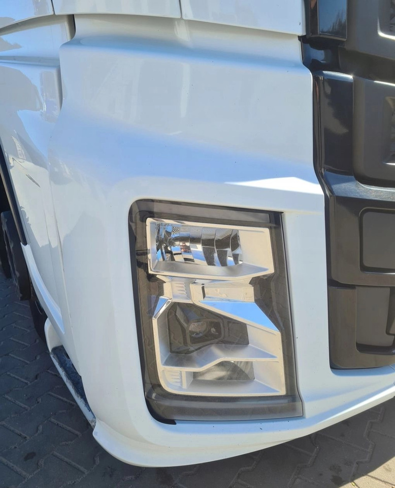 PRZÓD KOMPLETNY LAMPA XENON GRILL ATRAPA BELKA FORD F MAX TRUCKS - Para-choque: foto 4 PRZÓD KOMPLETNY LAMPA XENON GRILL ATRAPA BELKA FORD F MAX TRUCKS - Para-choque: foto 4