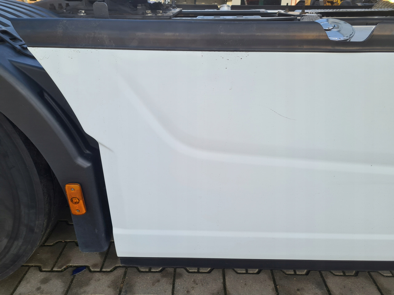 FORD ZABUDOWY OSŁONY MIĘDZYOSIOWE MOCOWANIA KOMPLET ORYGINAŁ FORD F-MAX 500 - Peça de reposição para Camião: foto 5 FORD ZABUDOWY OSŁONY MIĘDZYOSIOWE MOCOWANIA KOMPLET ORYGINAŁ FORD F-MAX 500 - Peça de reposição para Camião: foto 5