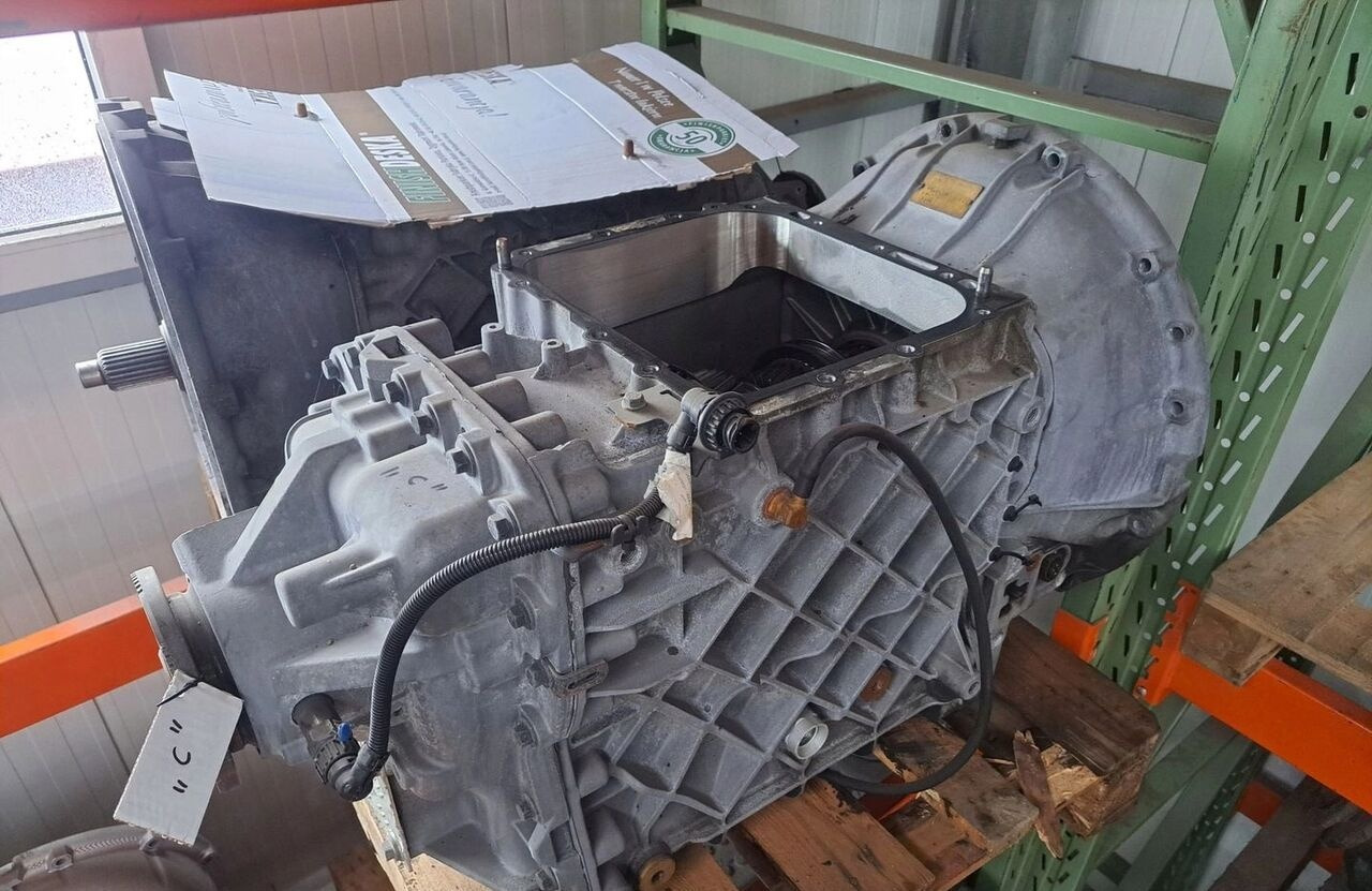 RENAULT I-SHIFT ATO2512C RENAULT PREMIUM MAGNUM DXI VOLVO FH FM - Caixa de velocidade para Camião: foto 1 RENAULT I-SHIFT ATO2512C RENAULT PREMIUM MAGNUM DXI VOLVO FH FM - Caixa de velocidade para Camião: foto 1