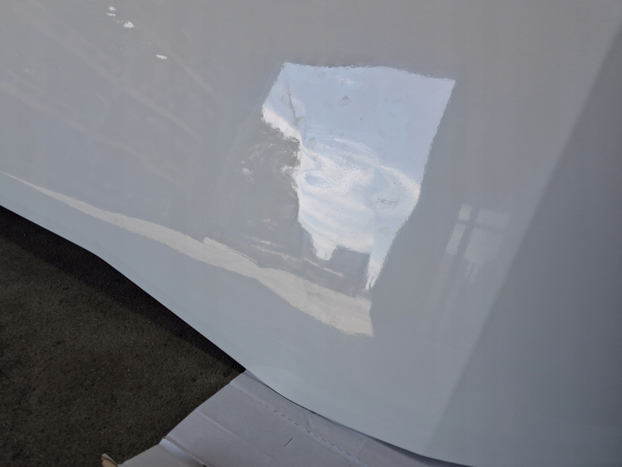 RENAULT MASKA ATRAPA PRZÓD KABINY ORYGINAŁ RENAULT GAMA T EURO 6 - Carroceria e exterior para Camião: foto 4 RENAULT MASKA ATRAPA PRZÓD KABINY ORYGINAŁ RENAULT GAMA T EURO 6 - Carroceria e exterior para Camião: foto 4