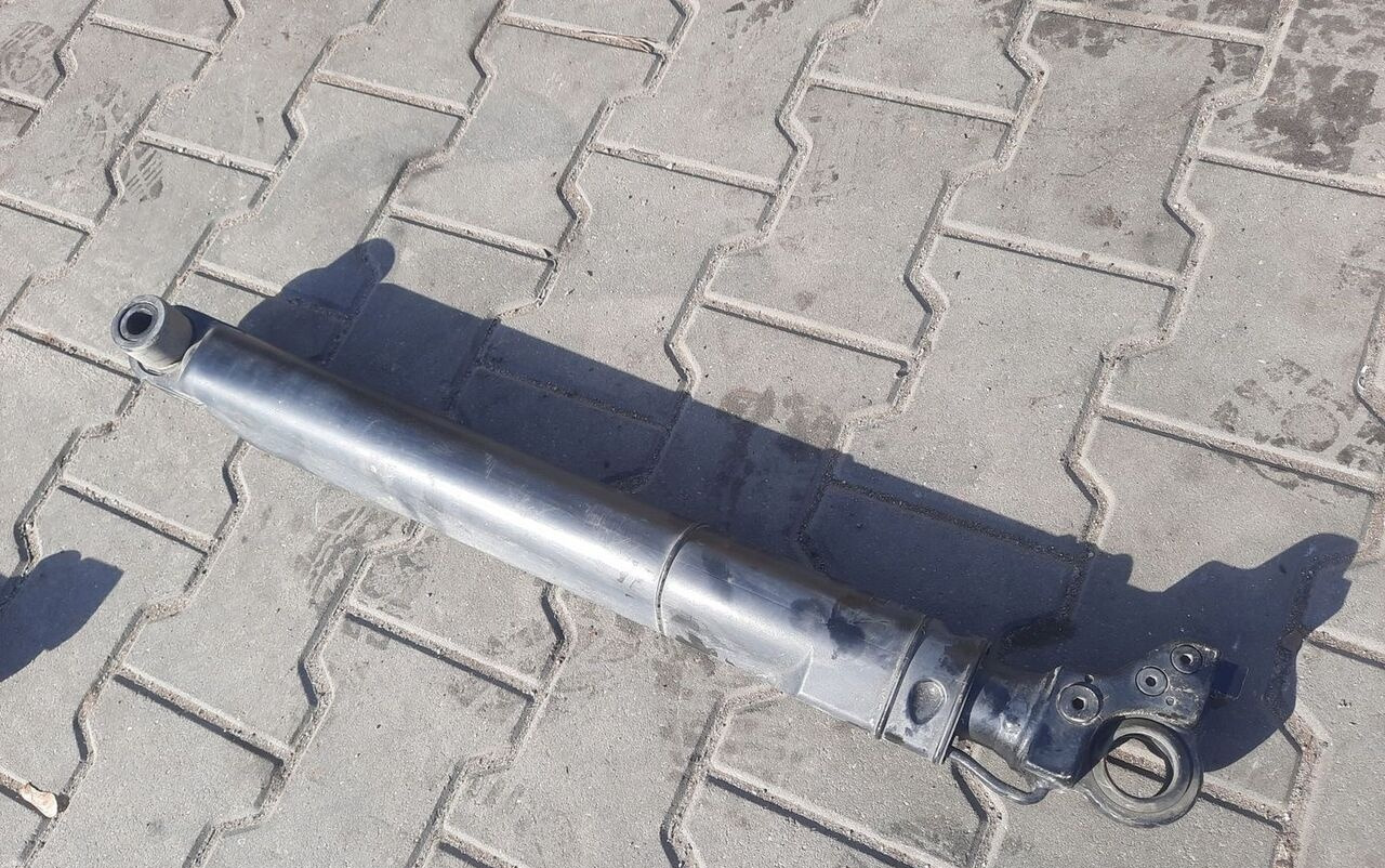 Renault SIŁOWNIK PODNOSZENIA KABINY LH RENAULT GAMA T HIGH - Suspensão da cabina para Camião: foto 1 Renault SIŁOWNIK PODNOSZENIA KABINY LH RENAULT GAMA T HIGH - Suspensão da cabina para Camião: foto 1