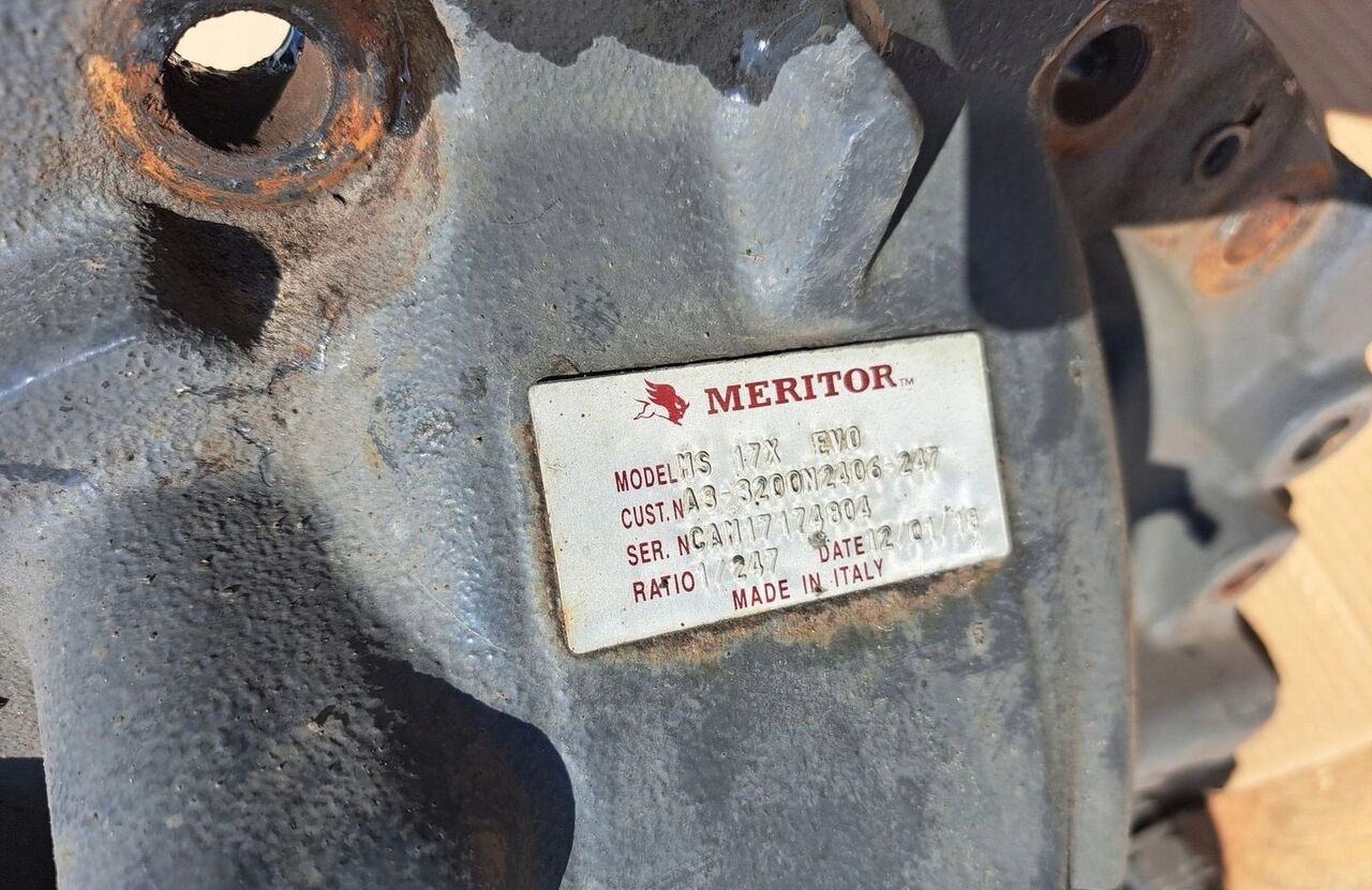 Renault WKŁAD MOSTU DYFER GAMA T VOLVO FH 4 FM 4 MERITOR MS17X EVO 2.47 Renault - Diferencial para Camião: foto 3 Renault WKŁAD MOSTU DYFER GAMA T VOLVO FH 4 FM 4 MERITOR MS17X EVO 2.47 Renault - Diferencial para Camião: foto 3
