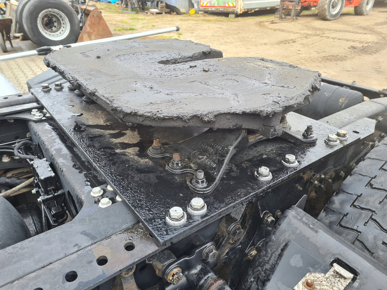 SIODŁO BLACHA PŁASKA HOLLAND FORD F-MAX 500 TRUCKS - Quinta-roda para Camião: foto 3 SIODŁO BLACHA PŁASKA HOLLAND FORD F-MAX 500 TRUCKS - Quinta-roda para Camião: foto 3