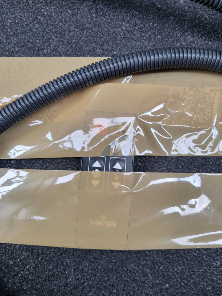 VIESA KLIMATYZACJA POSTOJOWA VIESA FORD F MAX 500 - Aquecimento/ Ventilação para Camião: foto 5 VIESA KLIMATYZACJA POSTOJOWA VIESA FORD F MAX 500 - Aquecimento/ Ventilação para Camião: foto 5