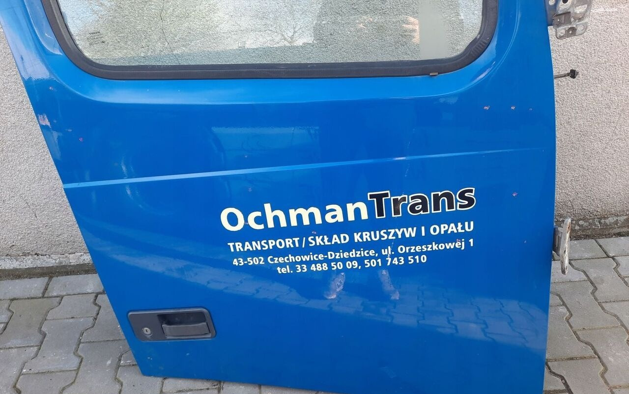 VOLVO DRZWI KOMPLETNE PRAWE VOLVO FH 12 13 - Porta e peças para Camião: foto 2 VOLVO DRZWI KOMPLETNE PRAWE VOLVO FH 12 13 - Porta e peças para Camião: foto 2