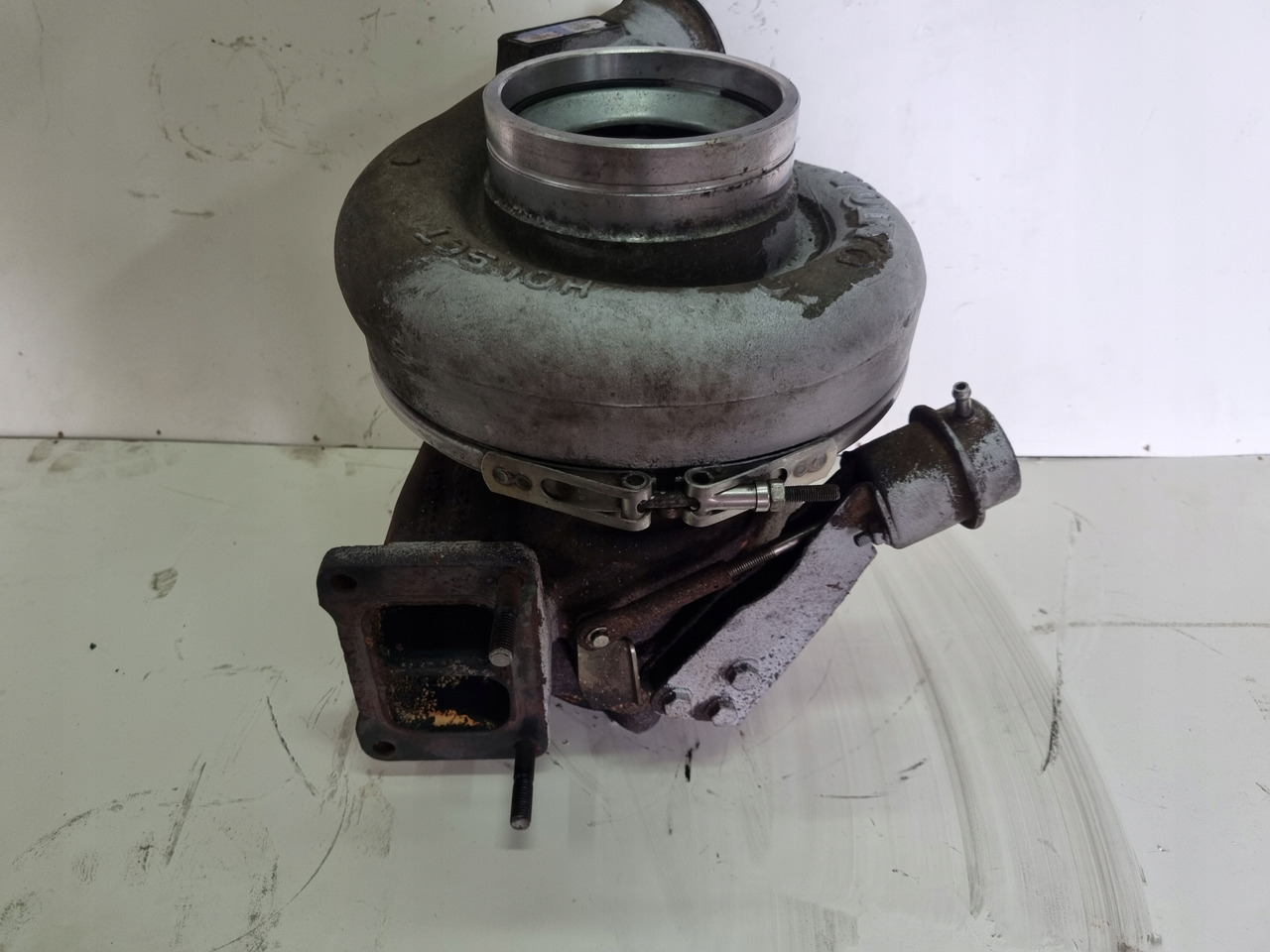 VOLVO TURBINA TURBOSPRĘŻARKA VOLVO FH 16 D16E 20738574 - Turbocompressor para Camião: foto 2 VOLVO TURBINA TURBOSPRĘŻARKA VOLVO FH 16 D16E 20738574 - Turbocompressor para Camião: foto 2