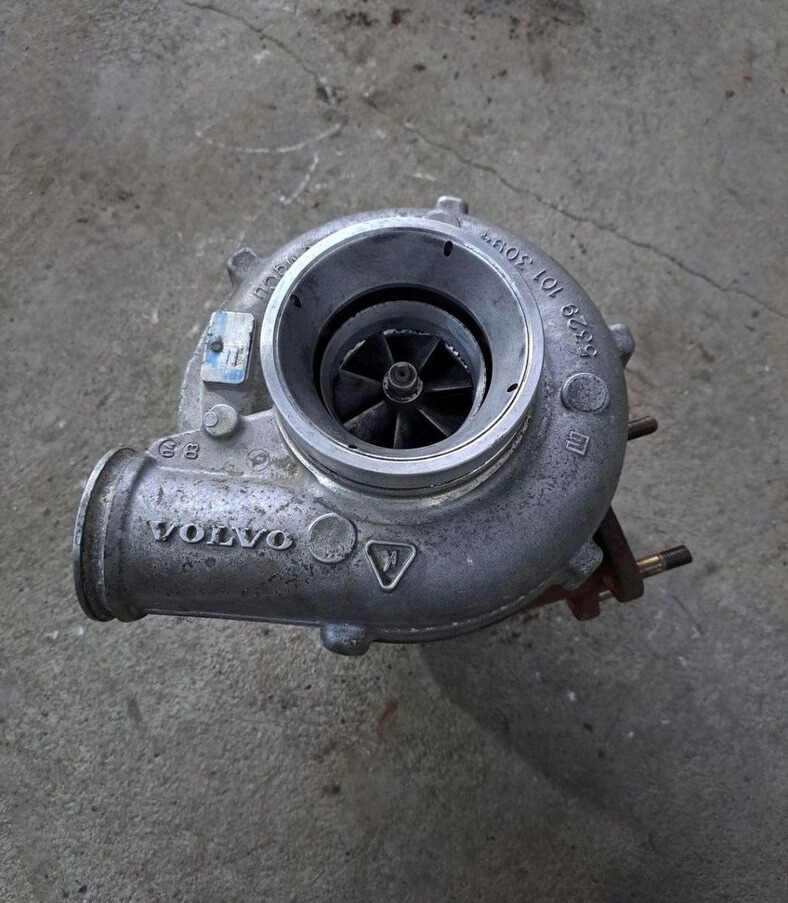 Volvo FM 9 D9 - Turbocompressor para Camião: foto 1 Volvo FM 9 D9 - Turbocompressor para Camião: foto 1