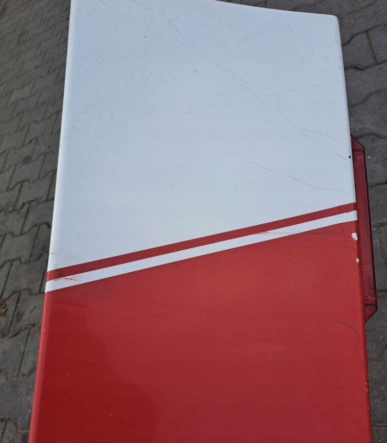 Volvo OWIEWKA LEWA SPOILER ZAKABINOWY VOLVO FH 12 13 - Aerodinâmica/ Aerofólio para Camião: foto 1 Volvo OWIEWKA LEWA SPOILER ZAKABINOWY VOLVO FH 12 13 - Aerodinâmica/ Aerofólio para Camião: foto 1