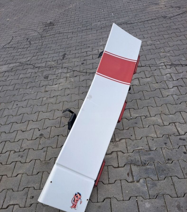 Volvo OWIEWKA LEWA SPOILER ZAKABINOWY VOLVO FH 12 13 - Aerodinâmica/ Aerofólio para Camião: foto 4 Volvo OWIEWKA LEWA SPOILER ZAKABINOWY VOLVO FH 12 13 - Aerodinâmica/ Aerofólio para Camião: foto 4