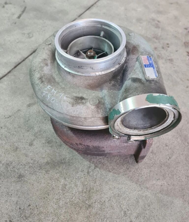 Volvo TURBINA TURBOSPRĘŻARKA FH 16 D16K 750 EURO 6 21899680 HE600FG Volvo VOLVO FH 16 D16K 750 EURO 6 21899680 HE600FG - Turbocompressor para Camião: foto 1 Volvo TURBINA TURBOSPRĘŻARKA FH 16 D16K 750 EURO 6 21899680 HE600FG Volvo VOLVO FH 16 D16K 750 EURO 6 21899680 HE600FG - Turbocompressor para Camião: foto 1