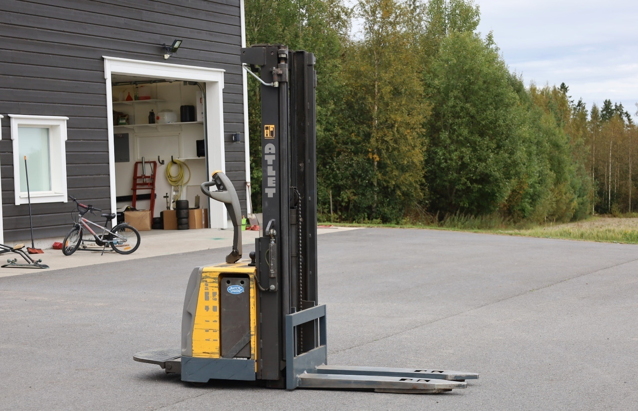Atlet TS / 140 - Stacker: foto 2 Atlet TS / 140 - Stacker: foto 2