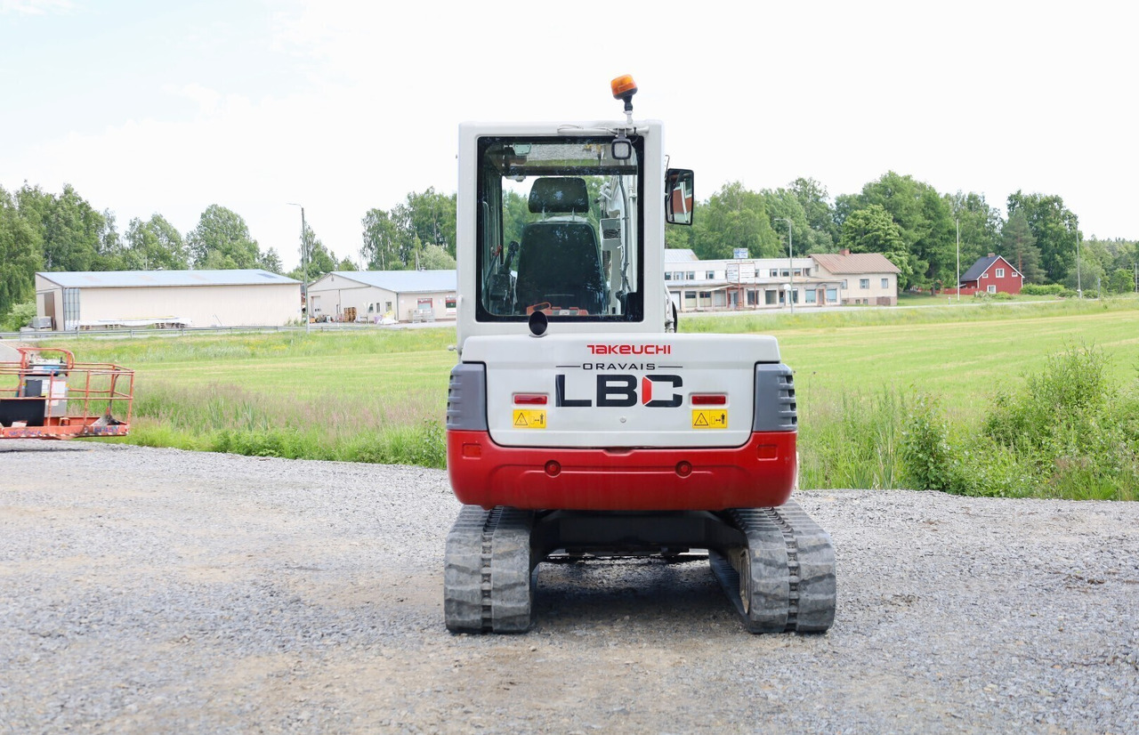 Takeuchi TB250 - Mini escavadeira: foto 5 Takeuchi TB250 - Mini escavadeira: foto 5