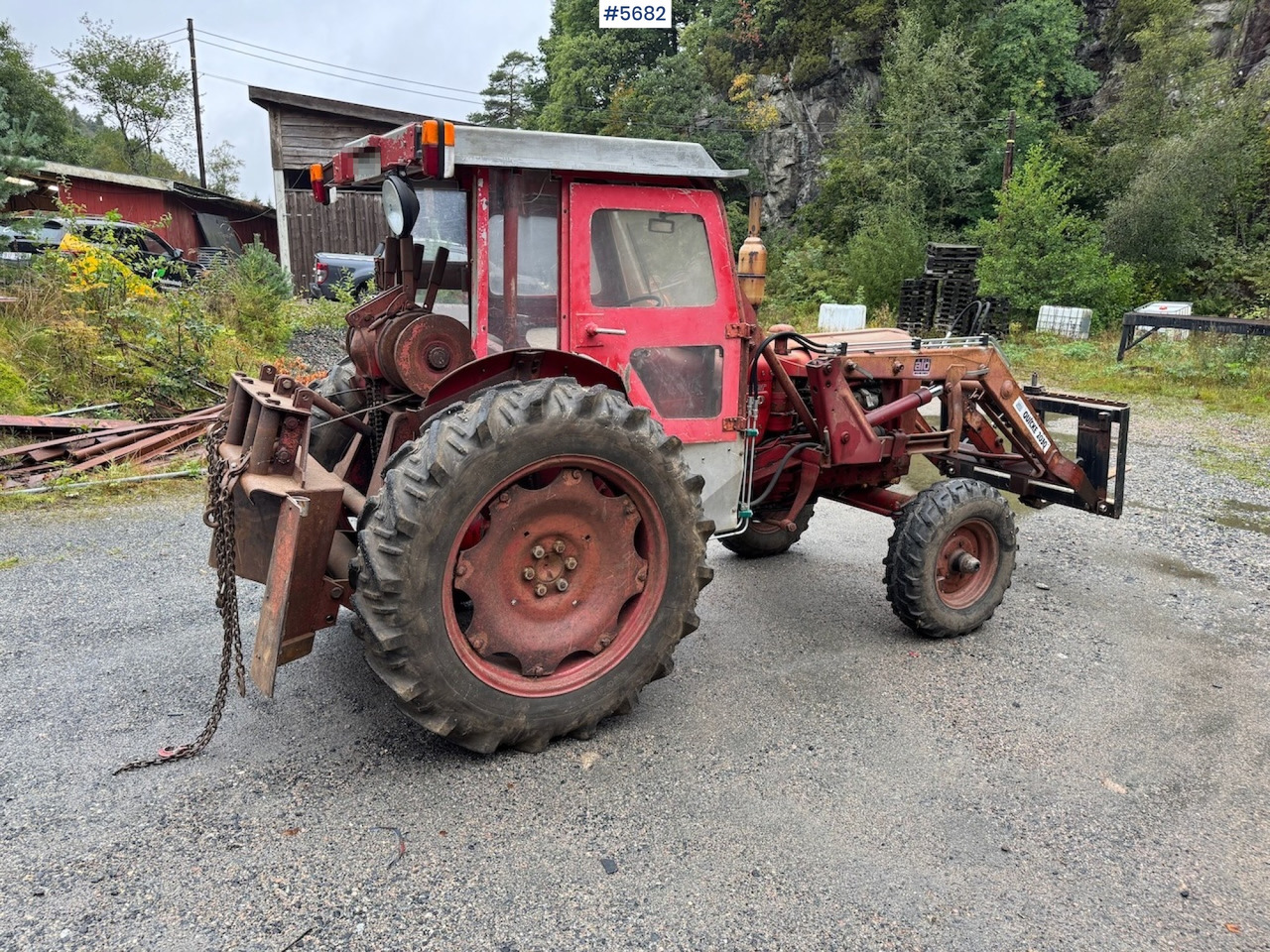 1971 Volvo 400 Buster w/ front loader and winch - Trator: foto 5 1971 Volvo 400 Buster w/ front loader and winch - Trator: foto 5