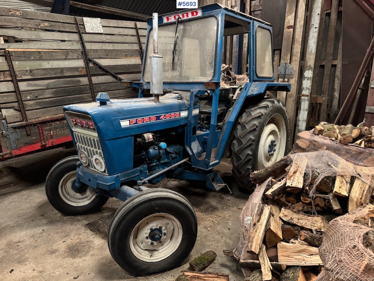 1975 Ford 4000 - Trator: foto 1 1975 Ford 4000 - Trator: foto 1