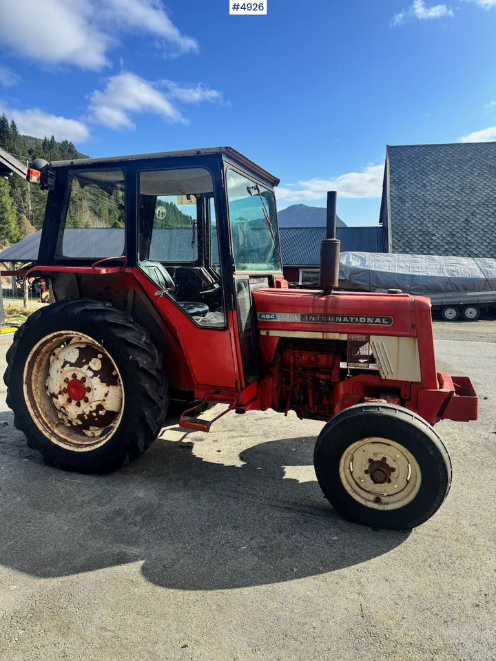 1977 International Harvester 454 - Trator: foto 3 1977 International Harvester 454 - Trator: foto 3