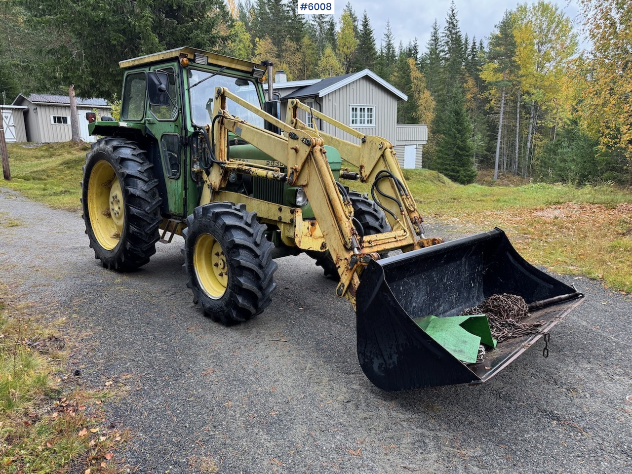1977 John Deere 2030 w/ front loader, bucket and chains. - Trator: foto 4 1977 John Deere 2030 w/ front loader, bucket and chains. - Trator: foto 4