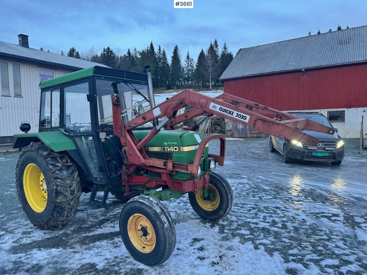 1980 John Deere 1140 Synchron w/ Front loader and bucket - Trator: foto 1 1980 John Deere 1140 Synchron w/ Front loader and bucket - Trator: foto 1