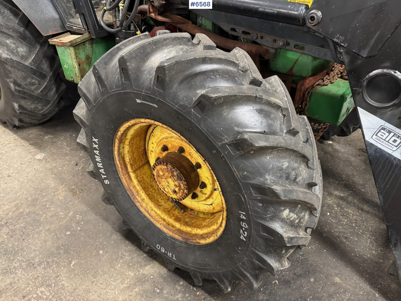 1980 John Deere 2140 w/ front loader. - Trator: foto 5 1980 John Deere 2140 w/ front loader. - Trator: foto 5