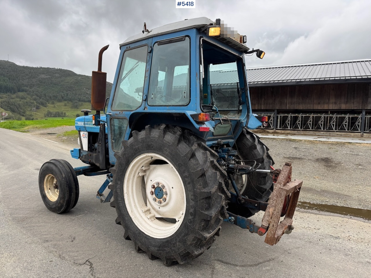 1982 Ford 7610 w/ front loader. - Trator: foto 3 1982 Ford 7610 w/ front loader. - Trator: foto 3