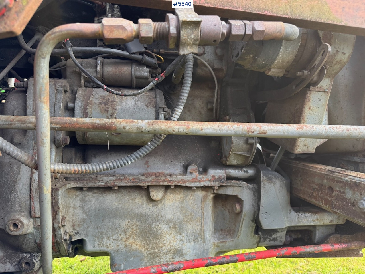 Trator 1982 Massey Ferguson 235 w/front loader.: foto 19