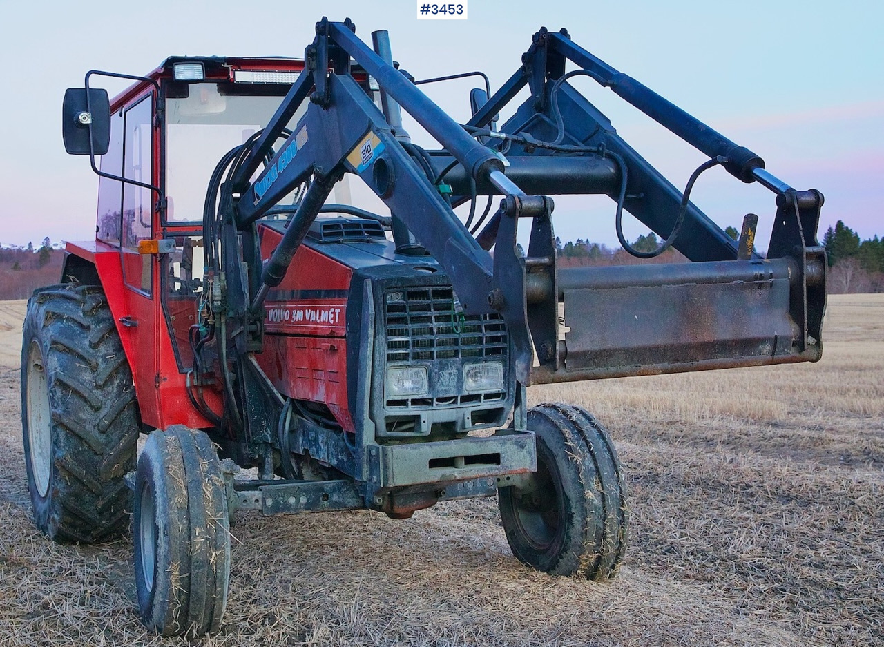 1984 Valmet 505 turbo w/ Front loader - Trator: foto 1 1984 Valmet 505 turbo w/ Front loader - Trator: foto 1
