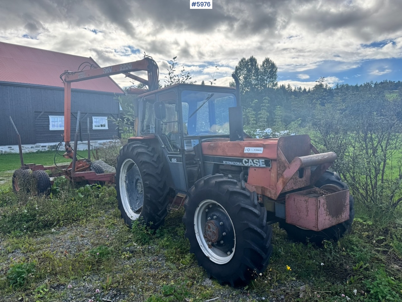 1985 Case International 685 with Log Trailer - Trator: foto 2 1985 Case International 685 with Log Trailer - Trator: foto 2