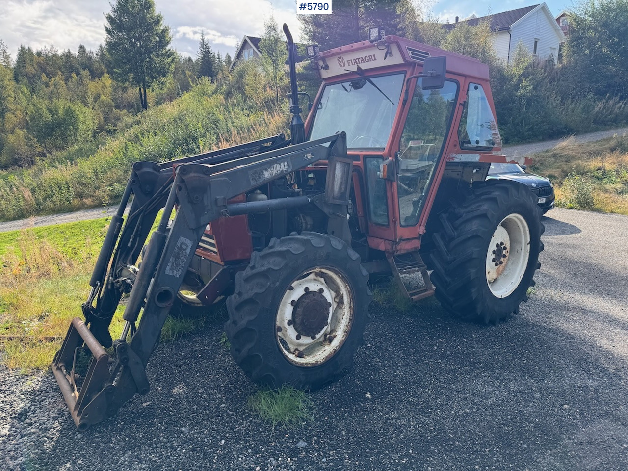 1986 Fiat 70-90 DT w/ front loader. - Trator: foto 2 1986 Fiat 70-90 DT w/ front loader. - Trator: foto 2