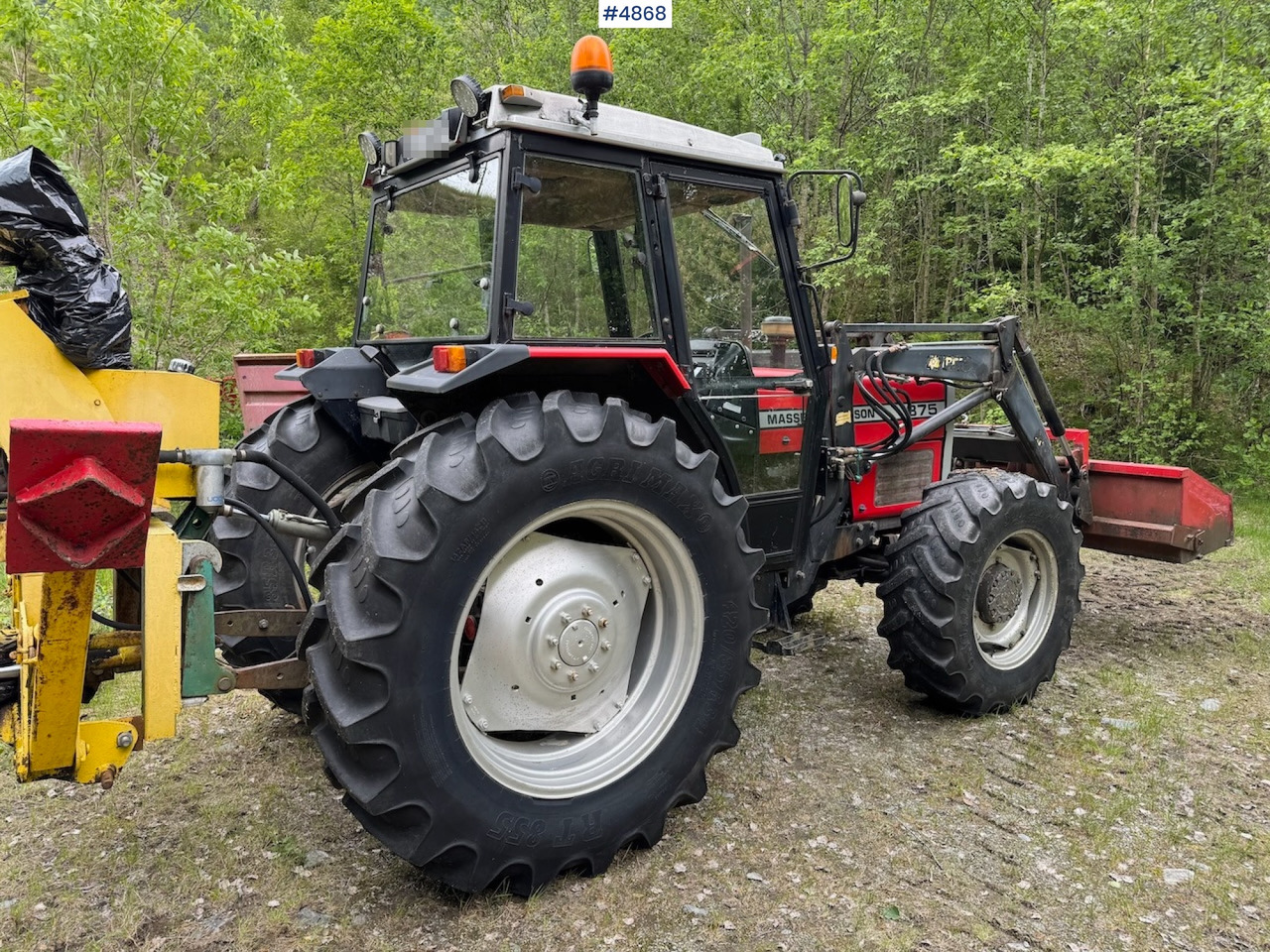 1988 Massey Ferguson 375 w/front loader - Trator: foto 2 1988 Massey Ferguson 375 w/front loader - Trator: foto 2