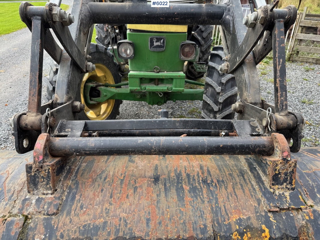 1990 John Deere 1950 Power Synchron w/ front loader. - Trator: foto 4 1990 John Deere 1950 Power Synchron w/ front loader. - Trator: foto 4