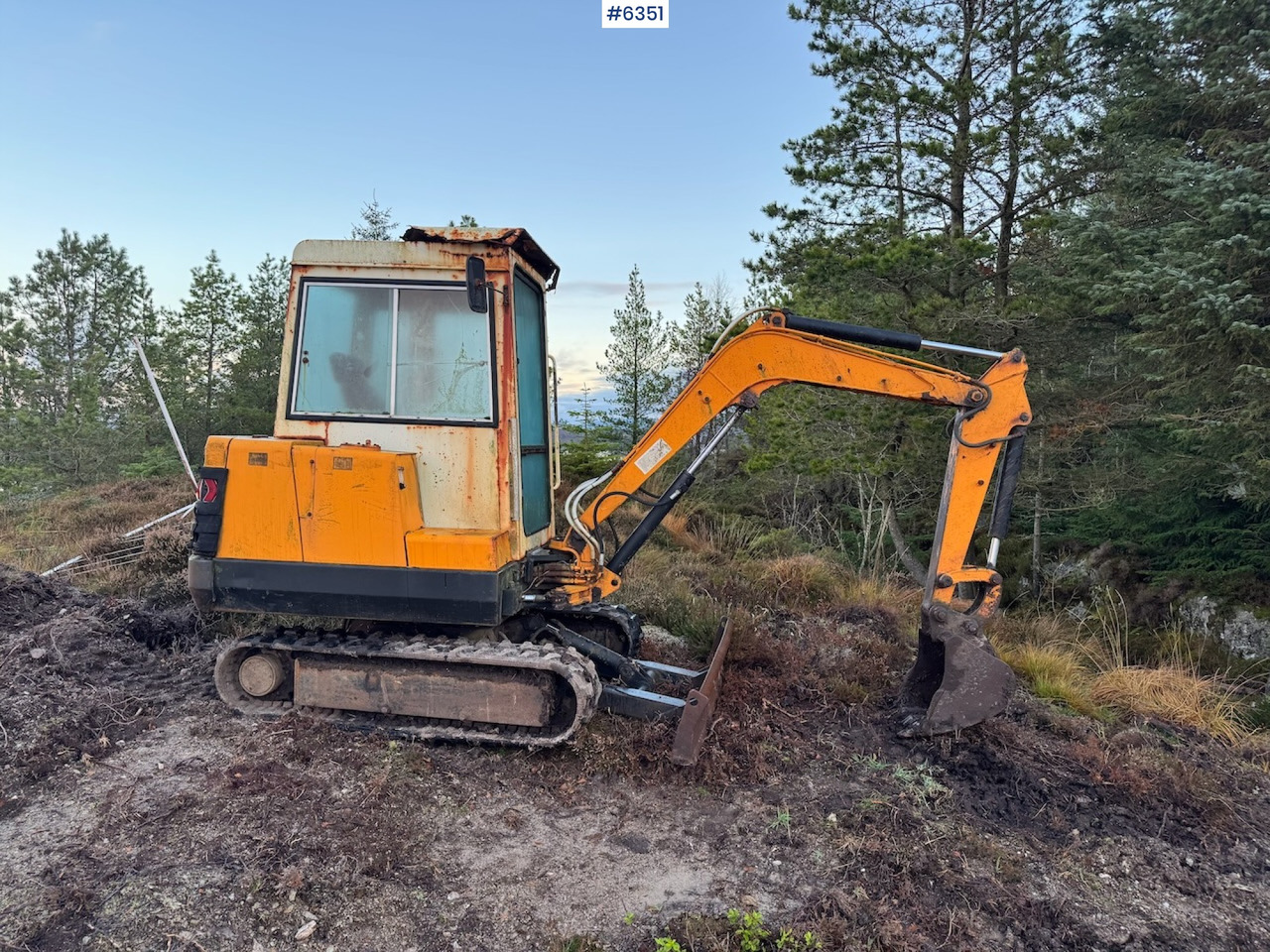 1991 Hanix N 260-2 w/ 2 drawers. - Escavadeira: foto 2 1991 Hanix N 260-2 w/ 2 drawers. - Escavadeira: foto 2