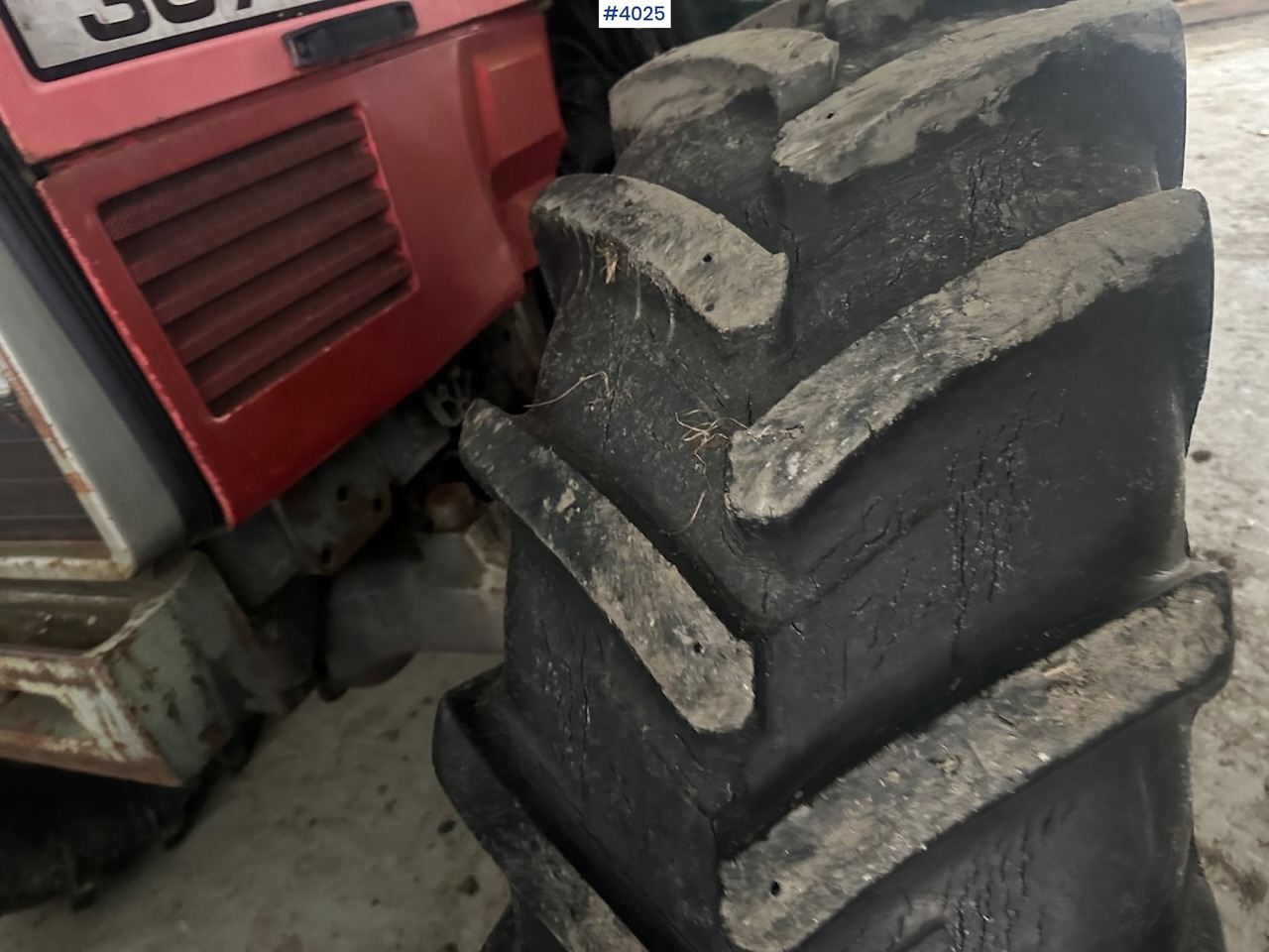 1994 Massey Ferguson 3075 4x4 tractor. WATCH VIDEO. - Trator: foto 5 1994 Massey Ferguson 3075 4x4 tractor. WATCH VIDEO. - Trator: foto 5