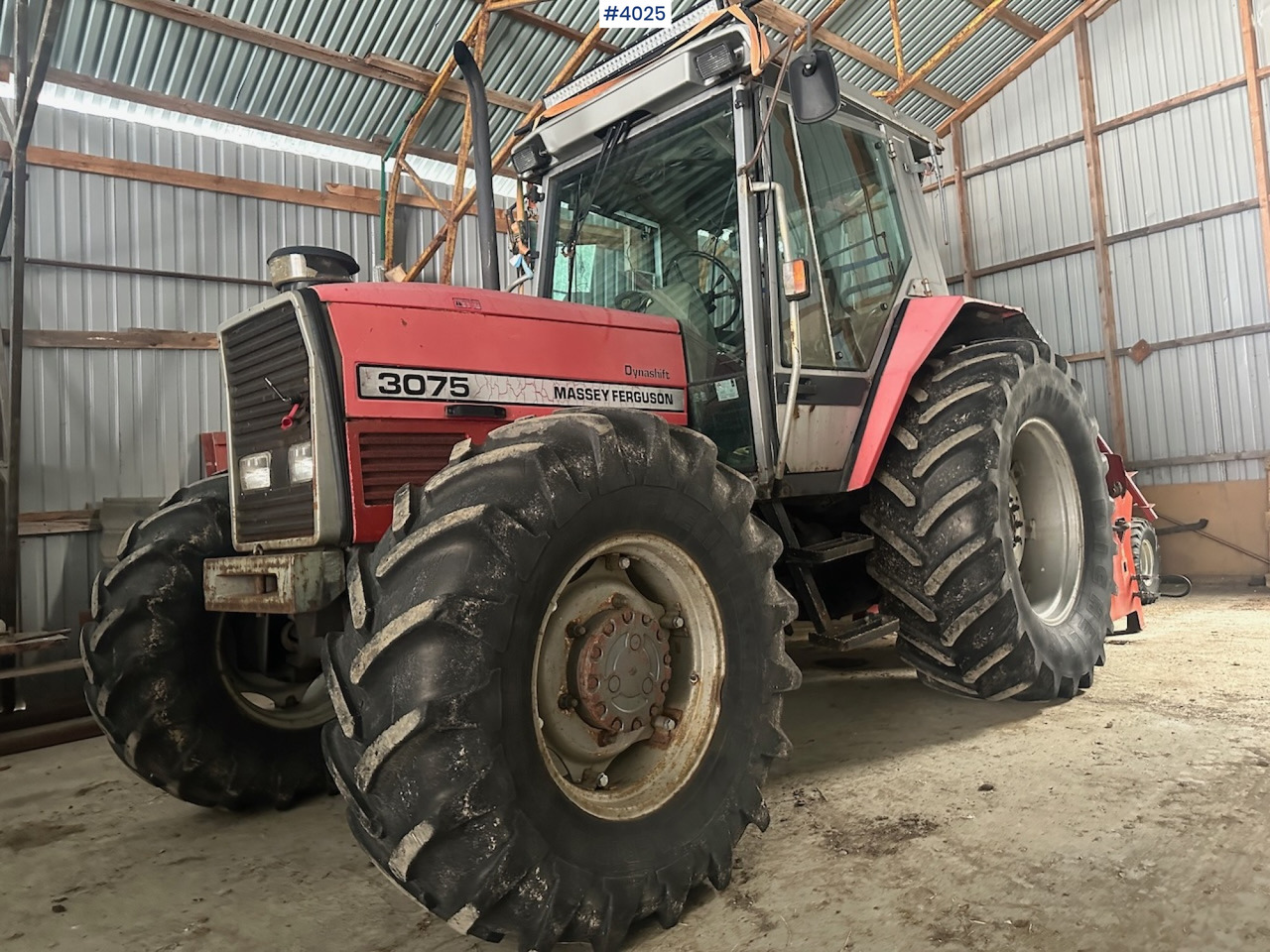 1994 Massey Ferguson 3075 4x4 tractor. WATCH VIDEO. - Trator: foto 4 1994 Massey Ferguson 3075 4x4 tractor. WATCH VIDEO. - Trator: foto 4