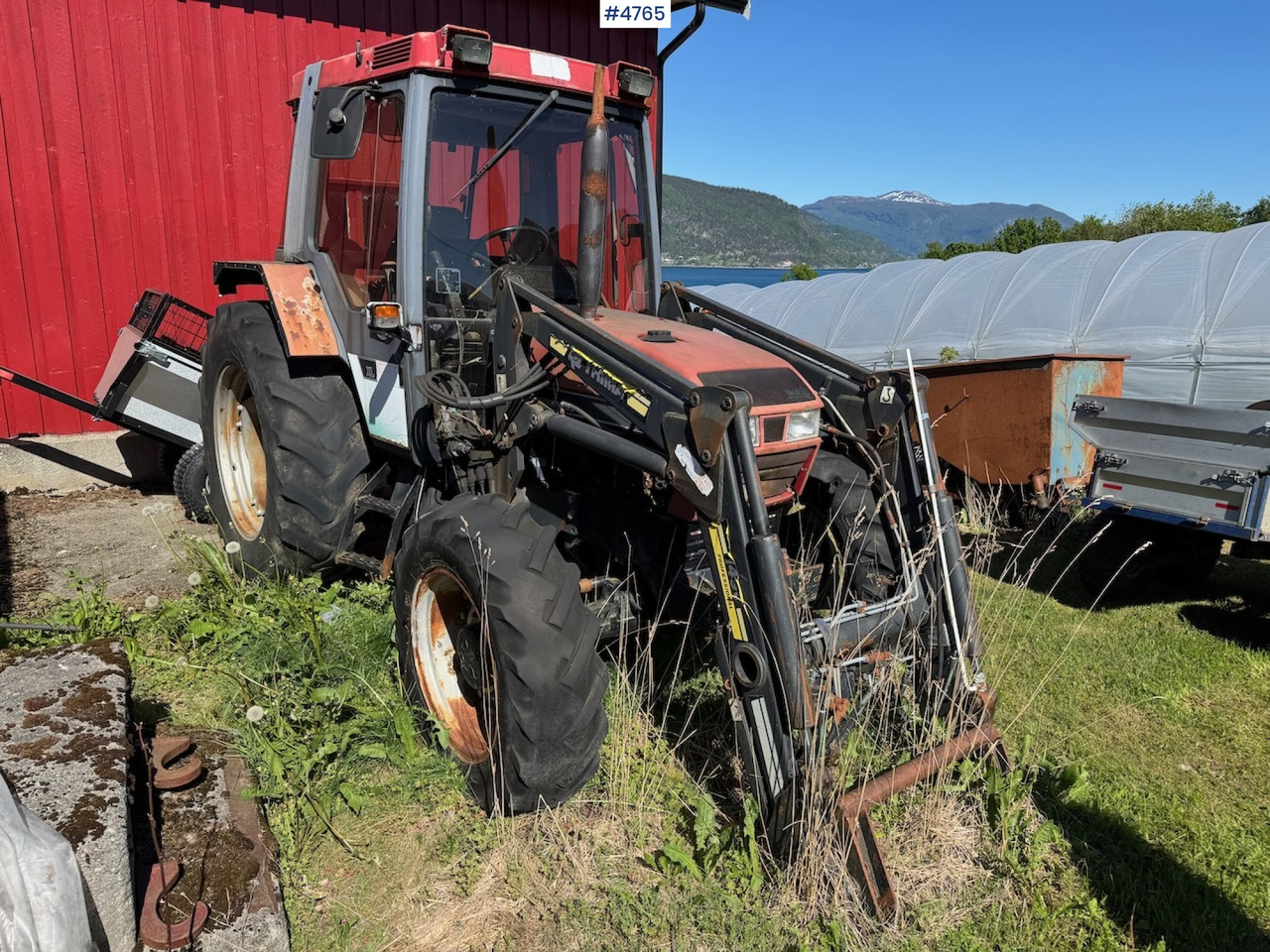 1995 Case International 4230 w/front loader. - Trator: foto 4 1995 Case International 4230 w/front loader. - Trator: foto 4