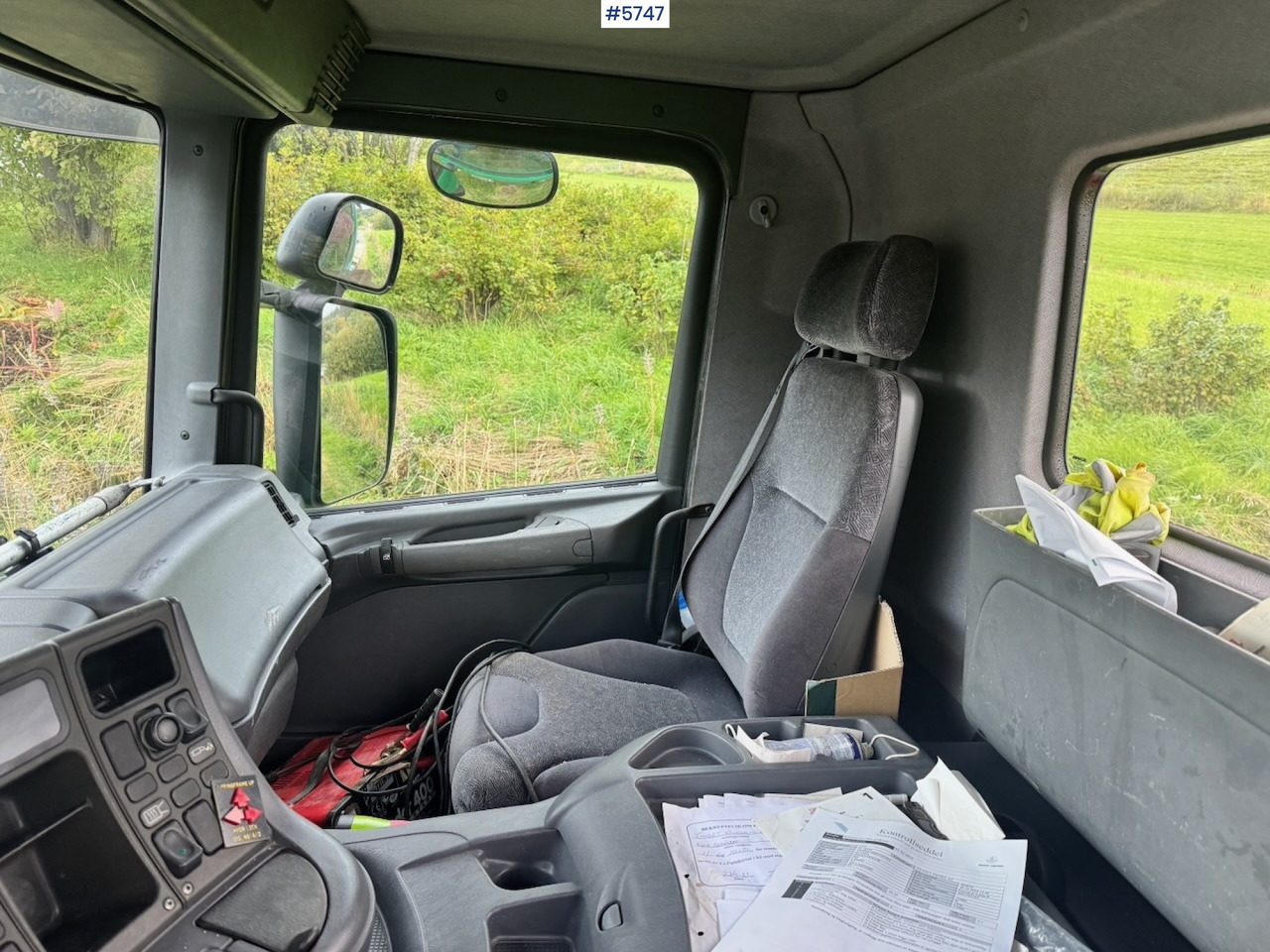 Camião polibenne 1998 Scania 94D 310 Hook‑truck: foto 12 Camião polibenne 1998 Scania 94D 310 Hook‑truck: foto 12