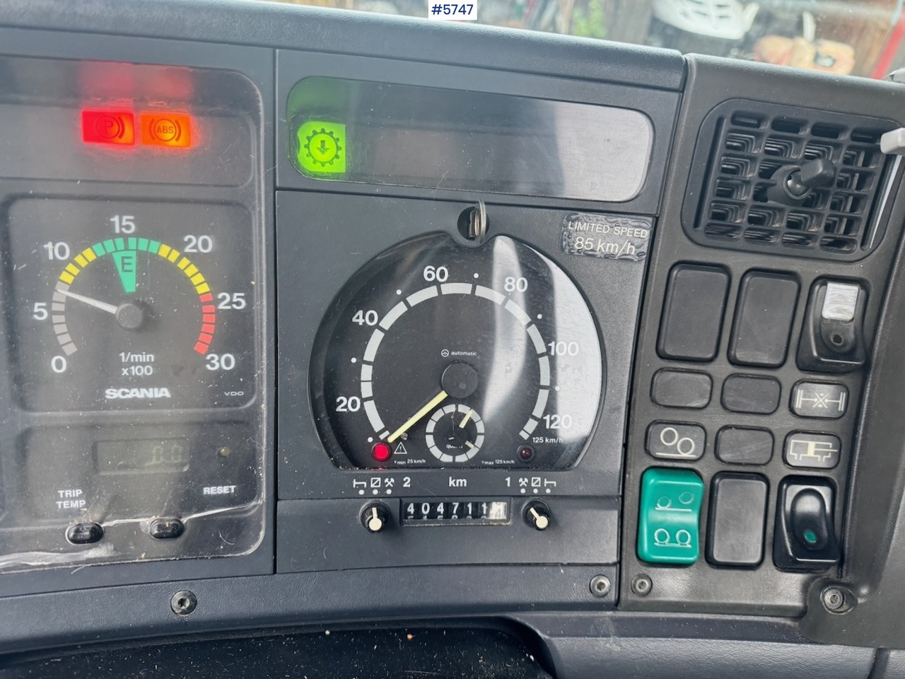 Camião polibenne 1998 Scania 94D 310 Hook‑truck: foto 16 Camião polibenne 1998 Scania 94D 310 Hook‑truck: foto 16