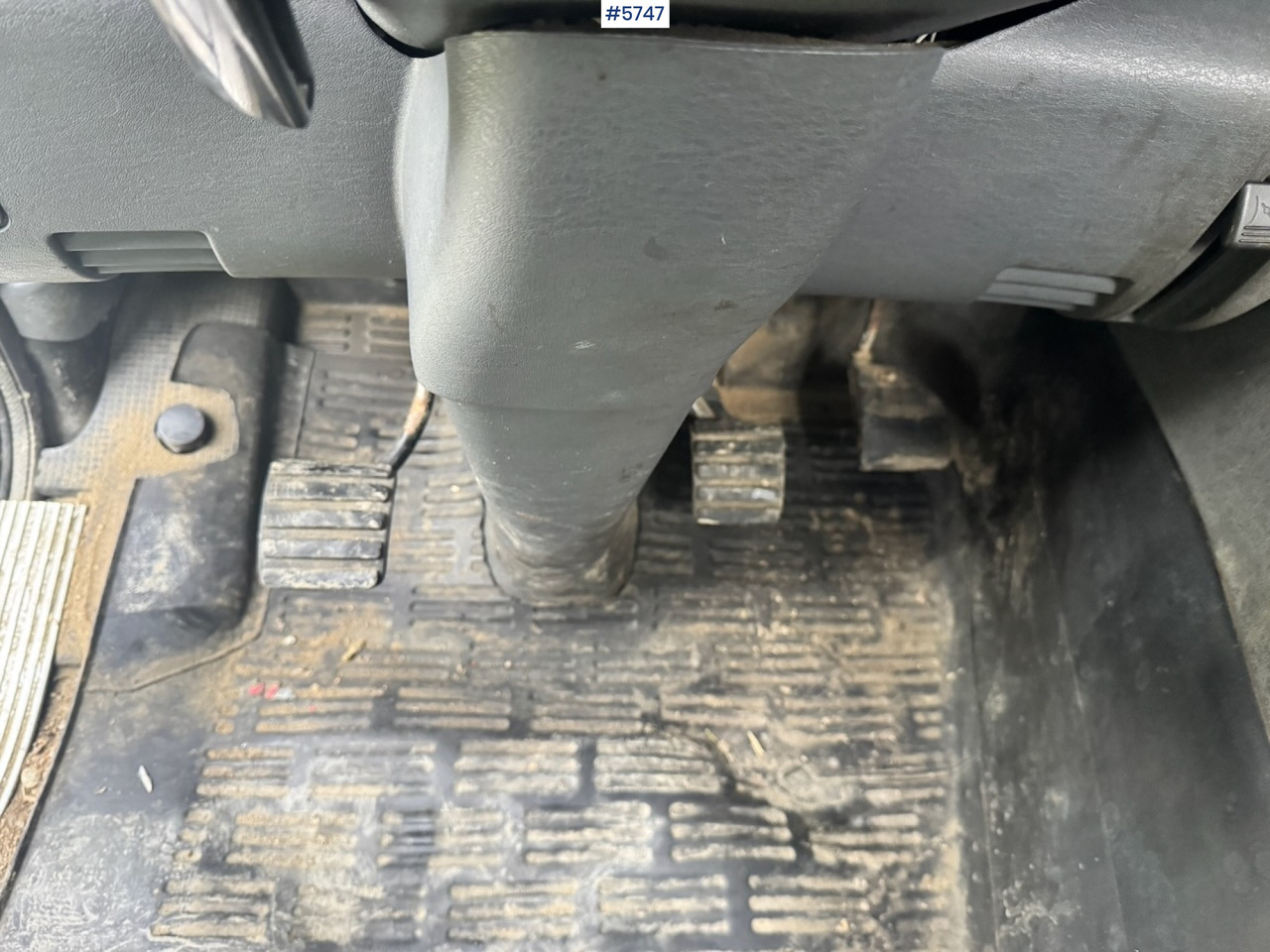 Camião polibenne 1998 Scania 94D 310 Hook‑truck: foto 19 Camião polibenne 1998 Scania 94D 310 Hook‑truck: foto 19