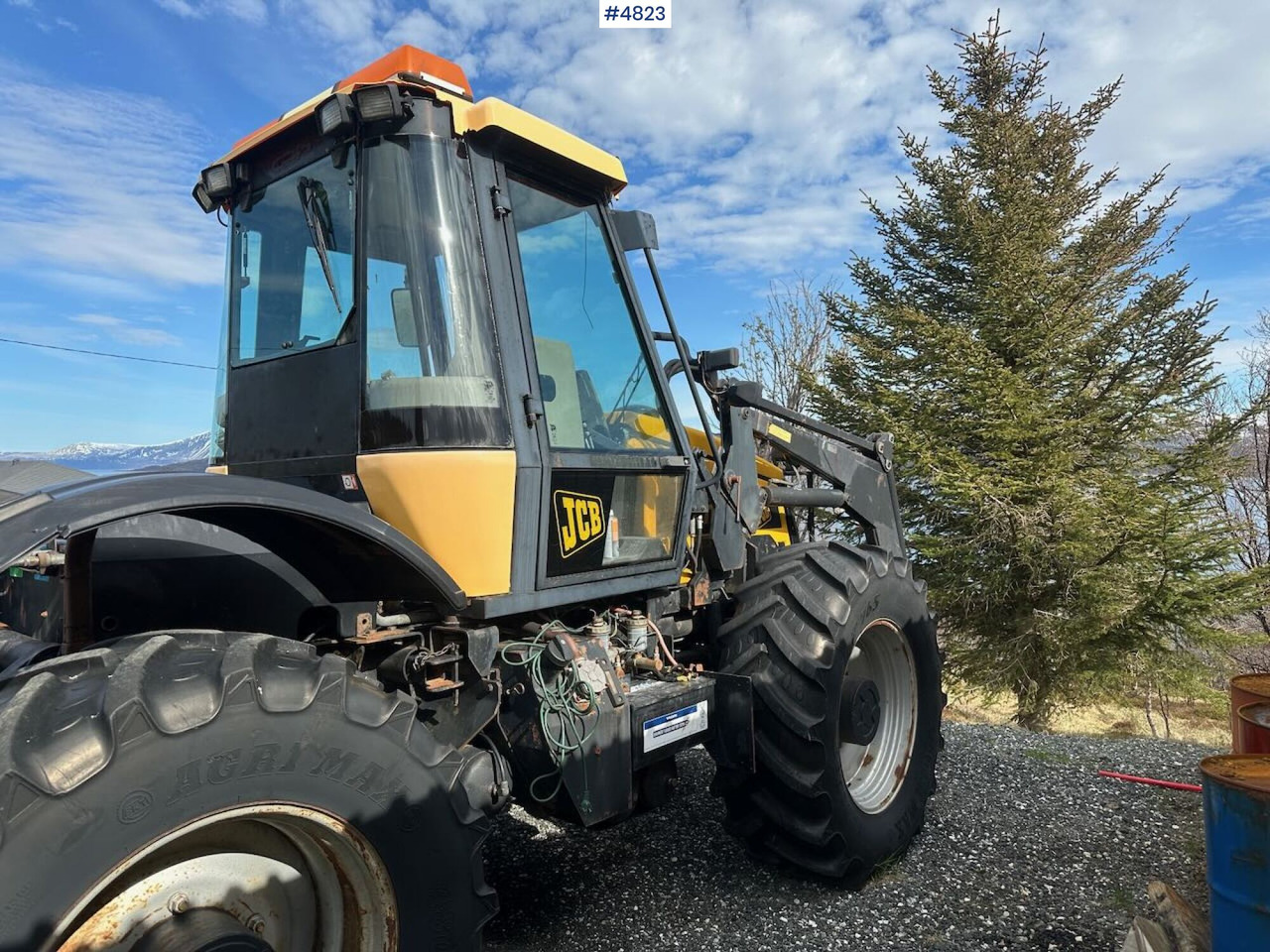 Trator 2000 JCB Fastrac 4x4 tractor w/ loader, 2 new tires, gravel bucket or snow bucket. WATCH VIDEO.: foto 6