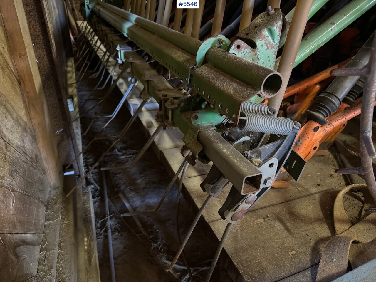 2002 Amazone VE 401 seed drill. - Semeadeira: foto 4 2002 Amazone VE 401 seed drill. - Semeadeira: foto 4